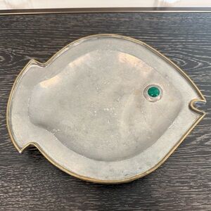 9.5” wide Hong Kong Pewter Fish Tray with Eyes